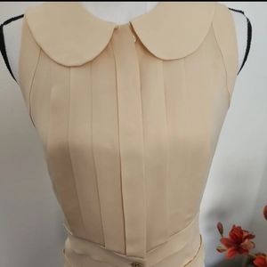 Chanel sleeveless Silk blouse tops  Women fashion size 36